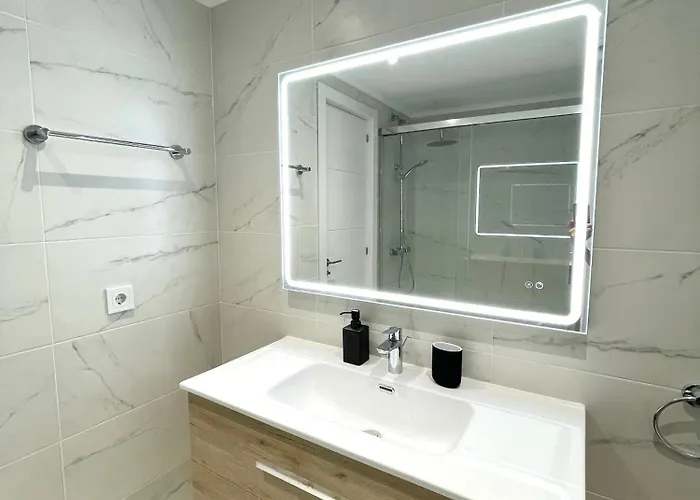 Retreat 2 Br Apartment Fuengirola