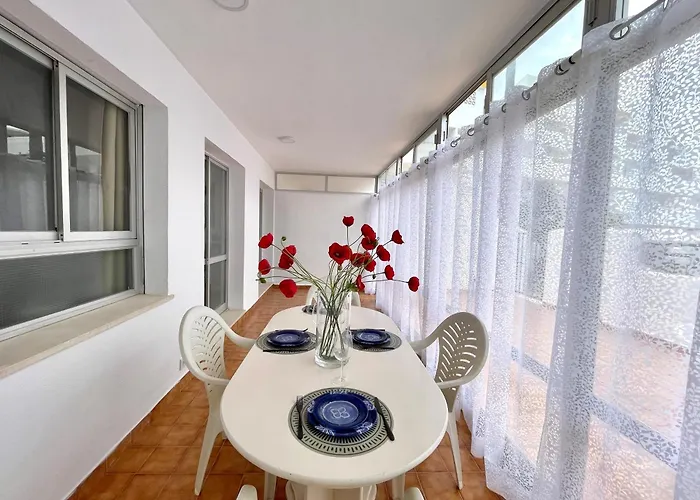 Retreat 2 Br Fuengirola