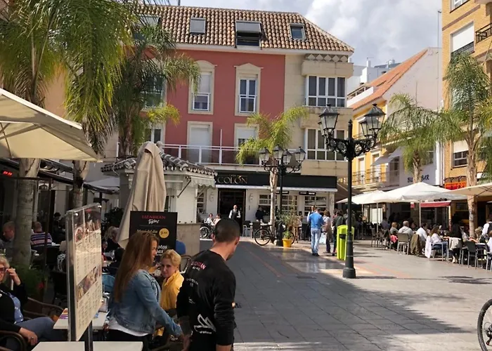 Retreat 2 Bedroom Фуенхірола